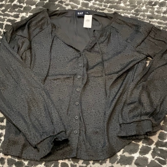 NWT GAP blouse animal print size small - Picture 1 of 6